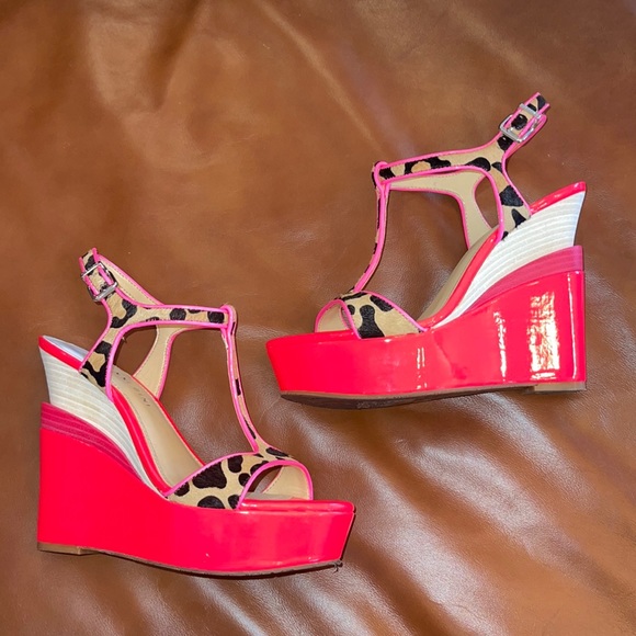 Gianni Bini - Pink and leopard wedges size 7.5 - Picture 3 of 9